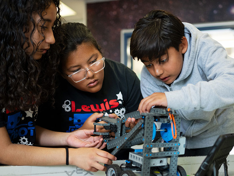 STEAM: Inspiring Future Innovators