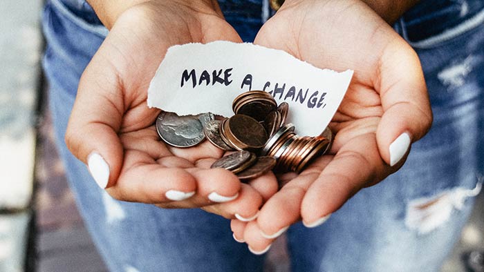 Thanks + Giving This Thanksgiving