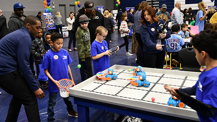 DUSD Students Show Off STEAM Education at Expo