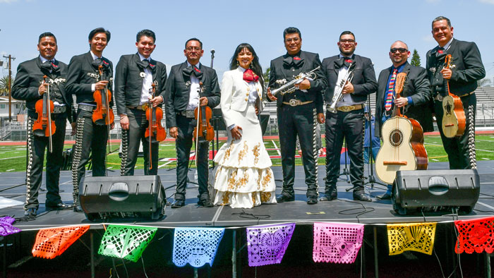 Professional mariachi players